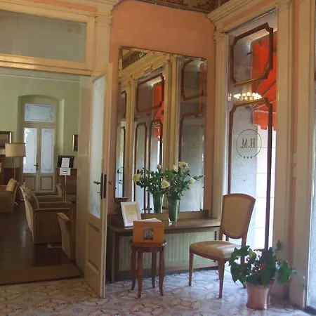 Готель Maderno 4*